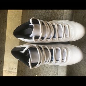 Nike Air Jordan 11 Retro “Legend blue”